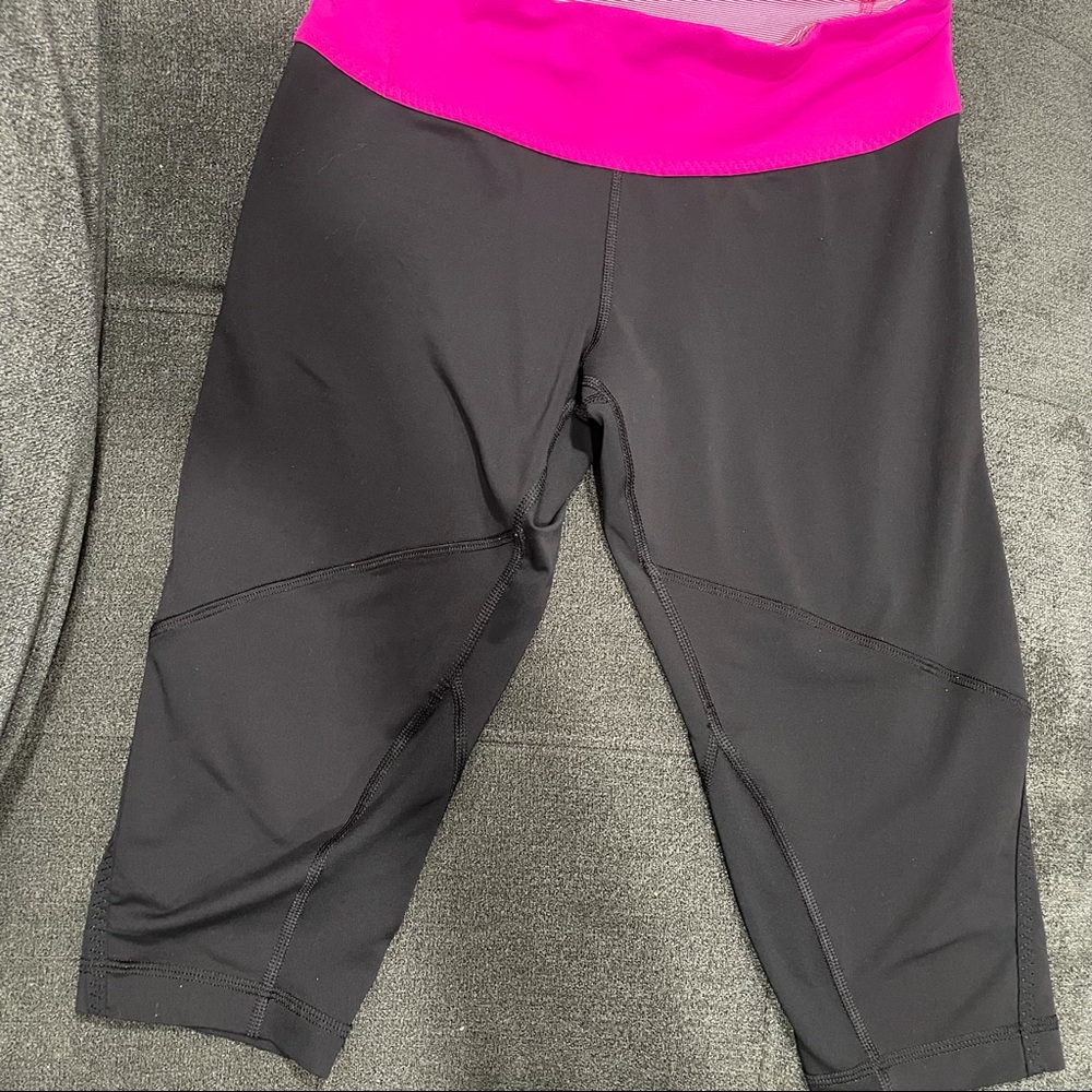 Lululemon black and pink cropped pants
